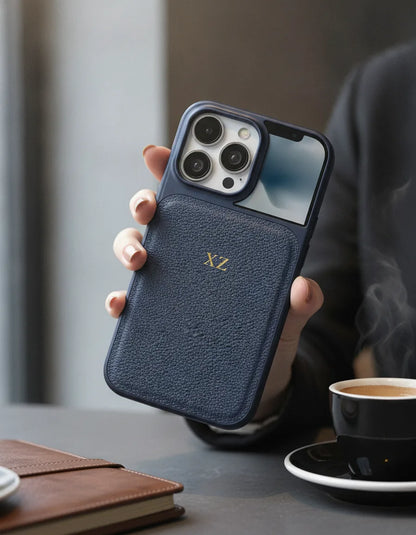 Étui Cuir Personnalisé Initiales Or/Argent iPhone